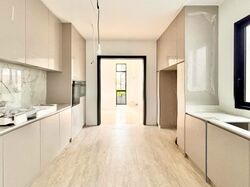 Henry Park (D10), Detached #534365861